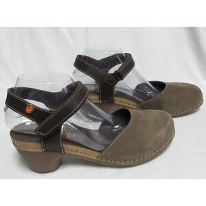 Mary Jane Sling Back Clogs Brown Suede Jungla Made in Spain Size EU 41 US 9